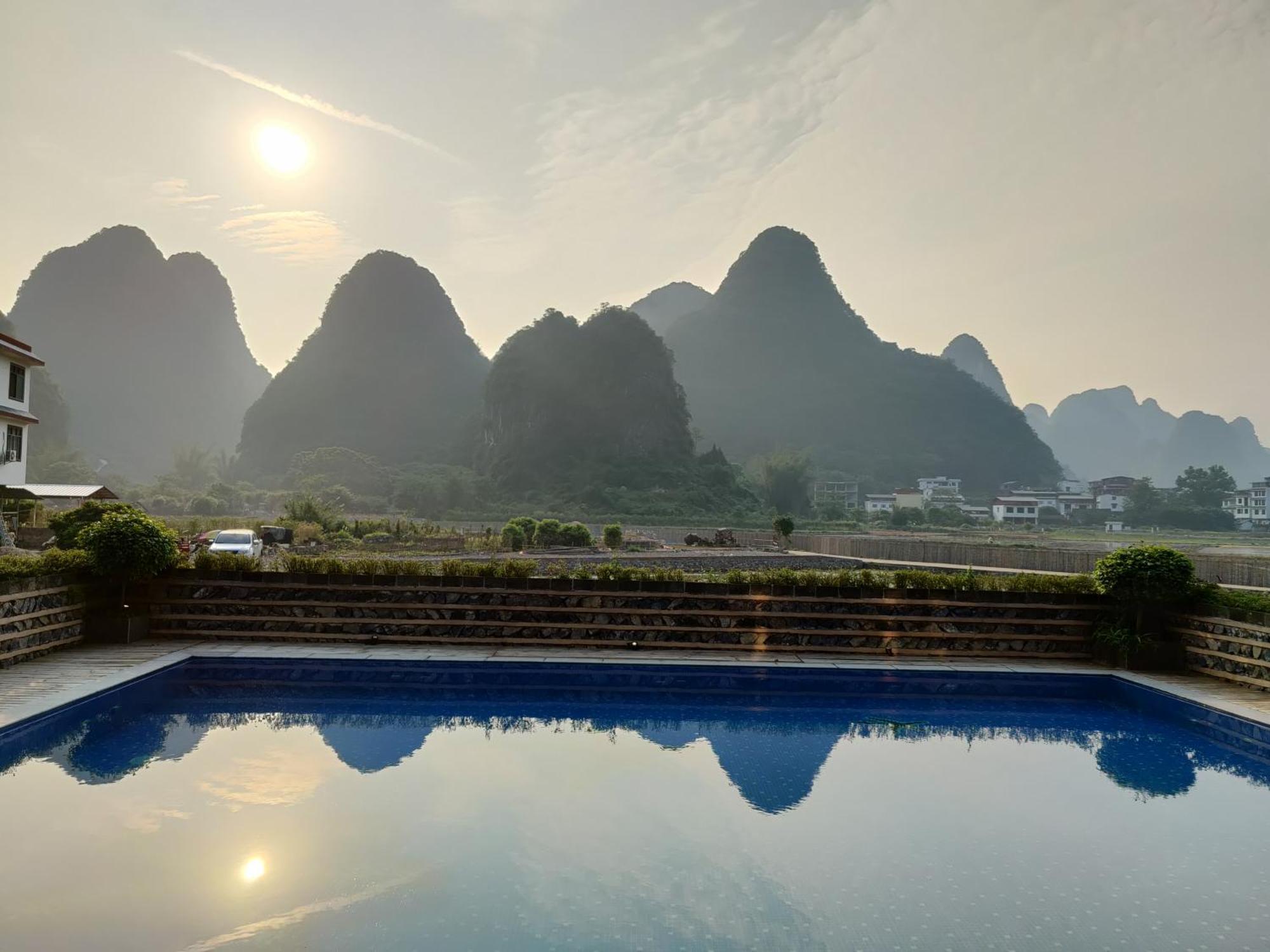 Affittacamere Yangshuo Tea Cozy--One Way Free Pick Up From Airport Or Ts 4 Nights Esterno foto